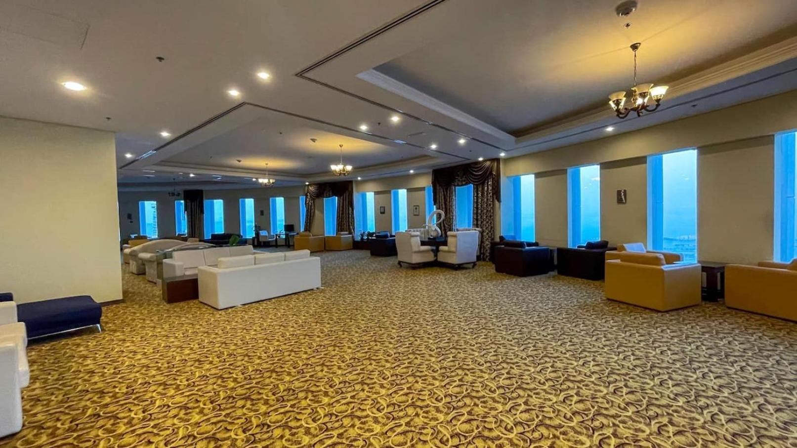ドバイThe Penthouse On 71St Floorアパートメント エクステリア 写真
