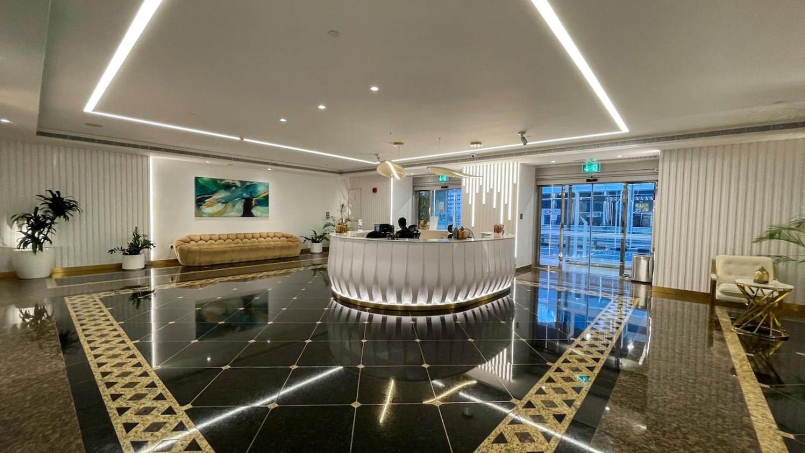 ドバイThe Penthouse On 71St Floorアパートメント エクステリア 写真